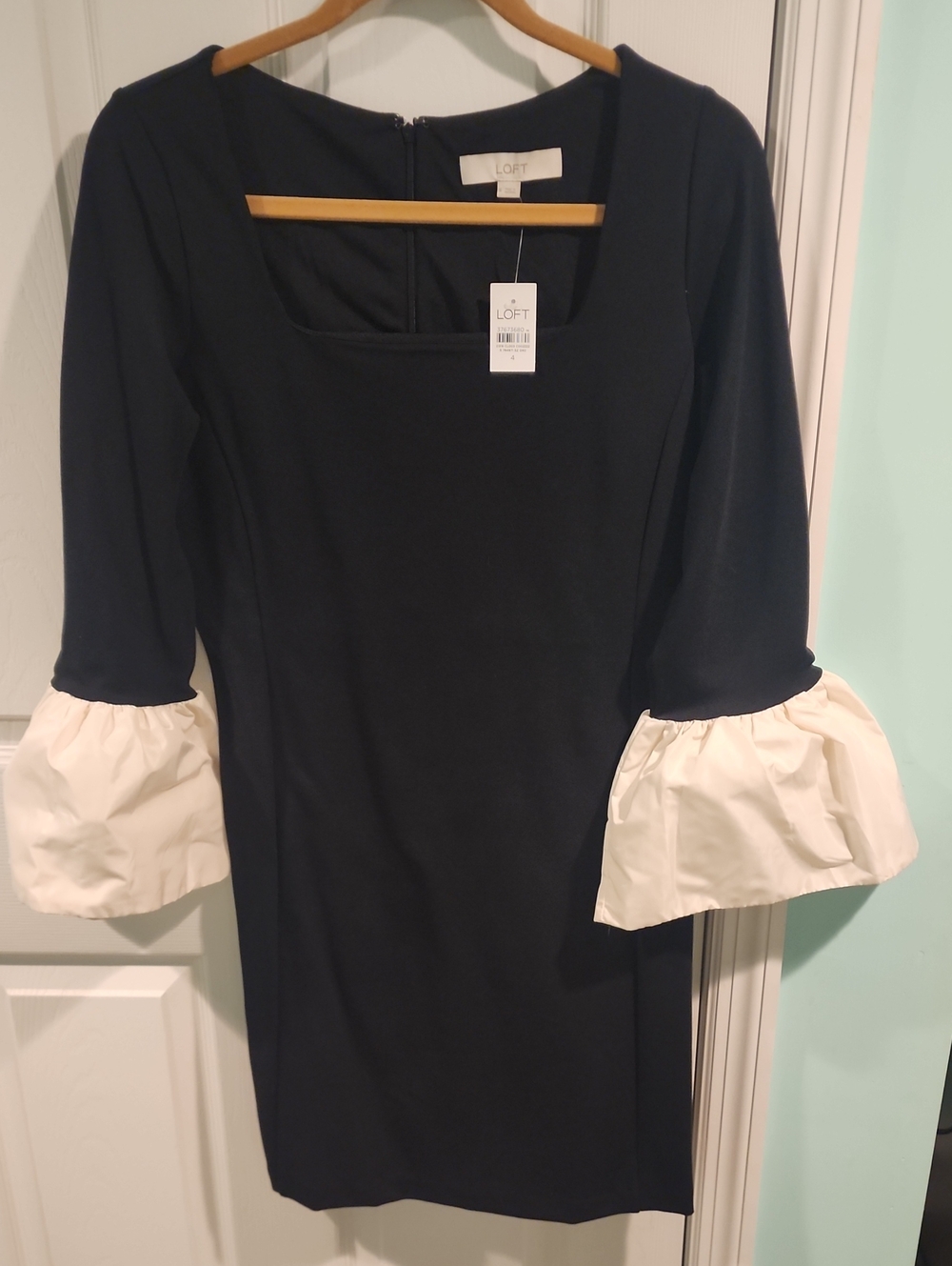 LOFT Black Dress with White Ruffled Sleeve Cuffs NWT Size 4